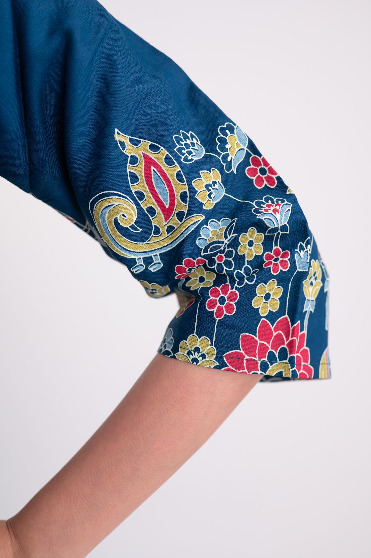 Nevash Heavy Slub Print Khata Suit Set