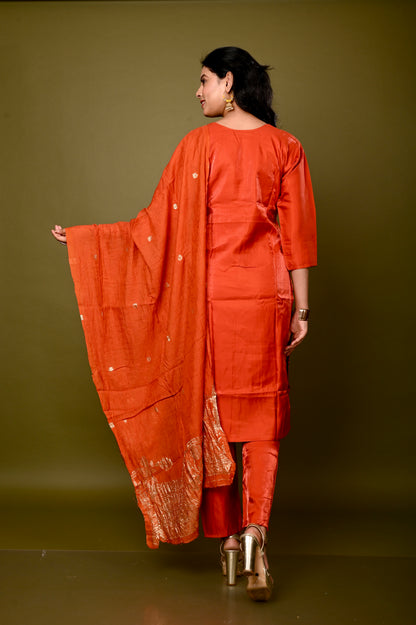 Nevash Roman Glass Suit Set