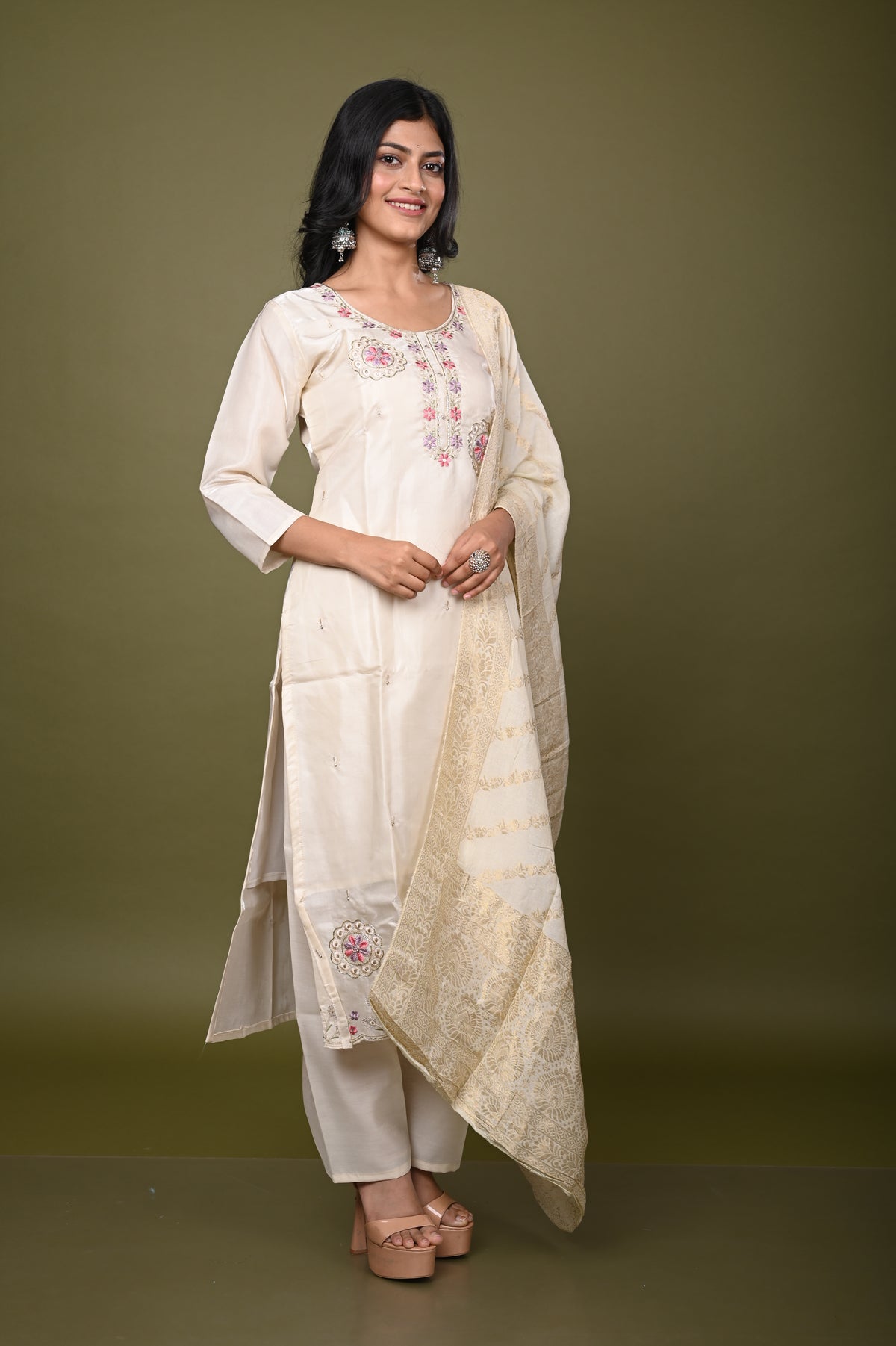 Nevash Bead Work Glass Suit Set