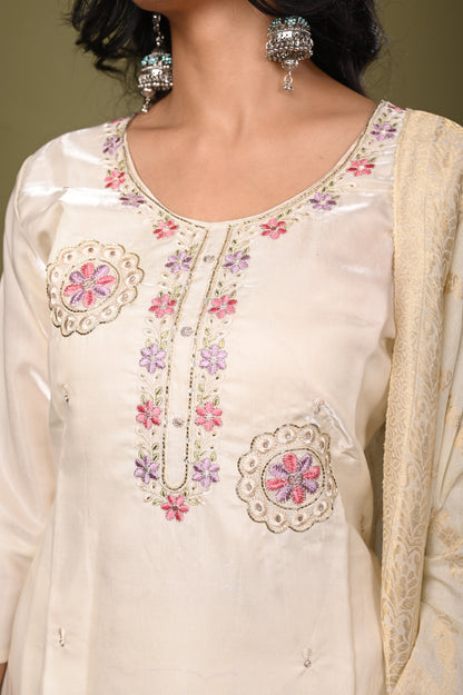 Nevash Bead Work Glass Suit Set