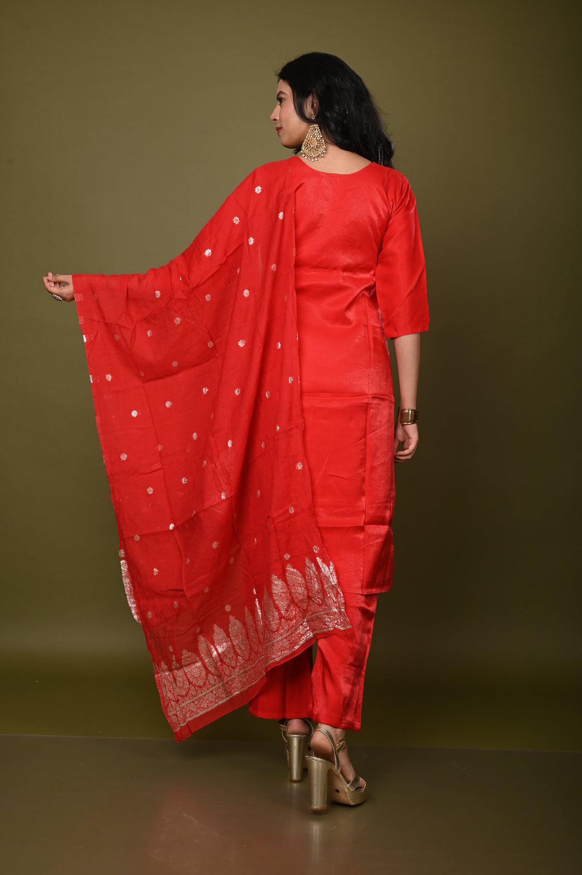 Nevash Glass Roman Divyani Suit Set