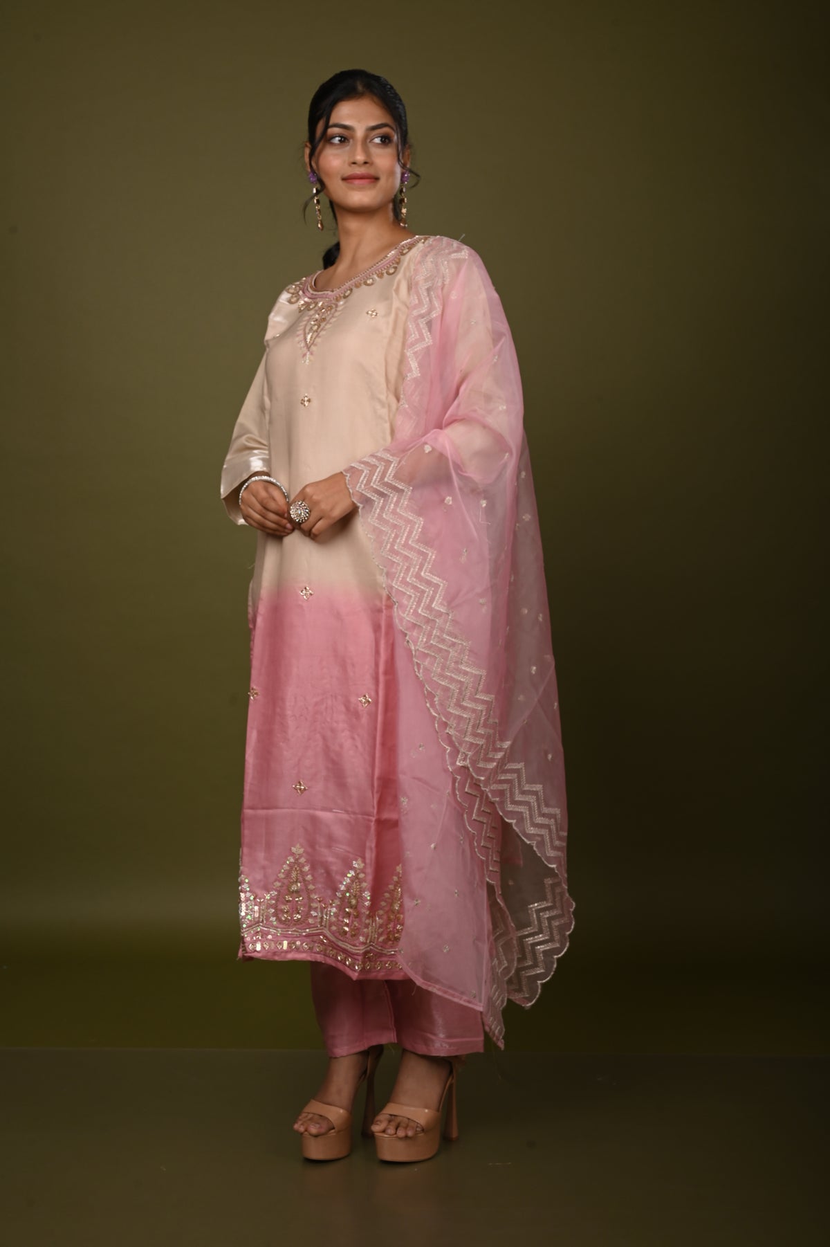 Nevash Glass Hand Work Suit Set