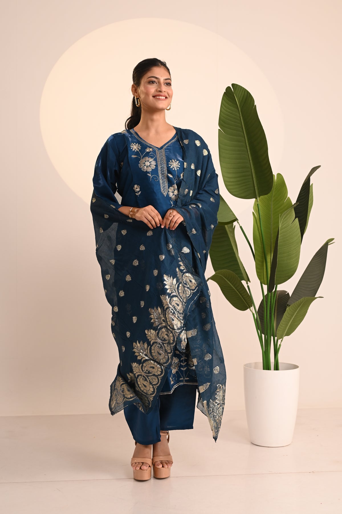 Nevash Glass Hand Work Suit Set