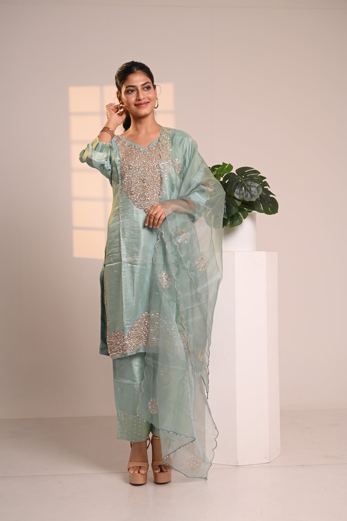 Nevash Crystal Shimmer Suit Set