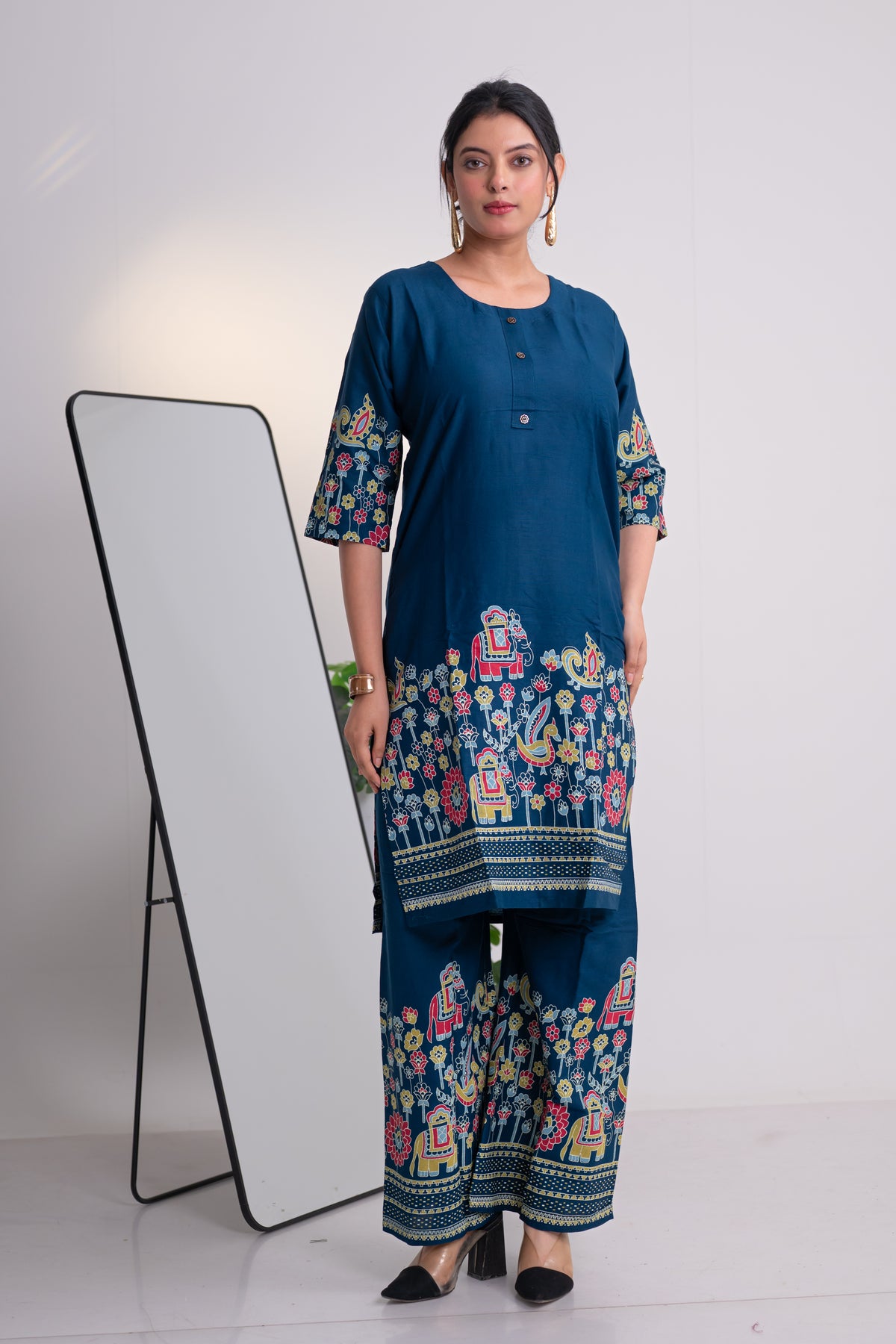 Nevash Heavy Slub Print Khata Suit Set