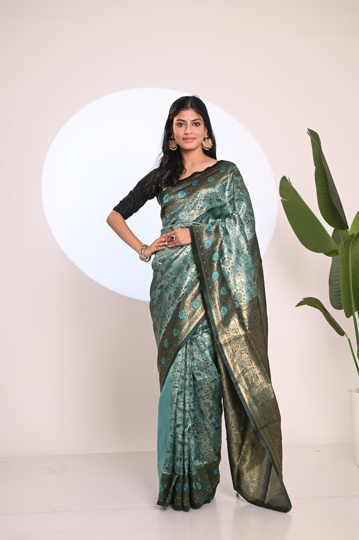 Nevash Dual-Tone Golden Silk Saree