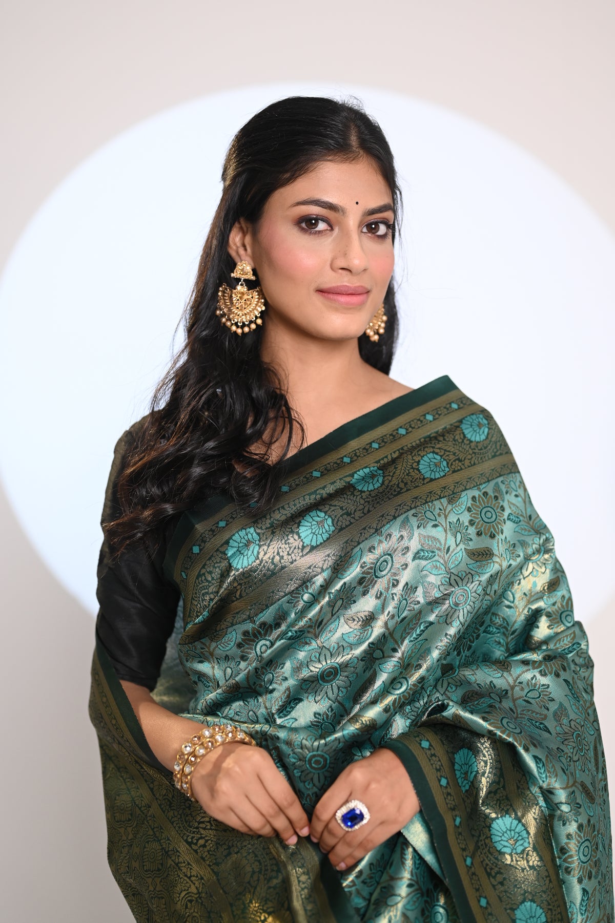 Nevash Dual-Tone Golden Silk Saree