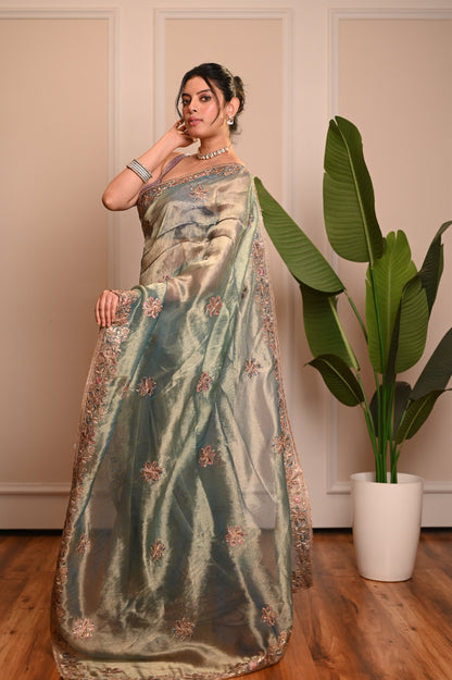 Nevash Jagdish Cross Weave Saree