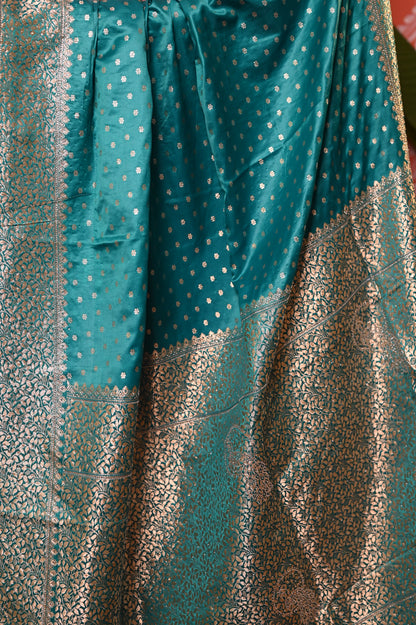 Nevash Dhurandar Floral Butti Silk Saree