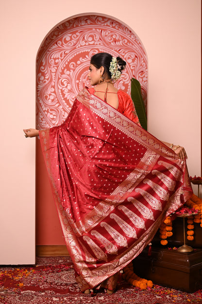 Nevash Dola Silk Gold Zari Butti Saree
